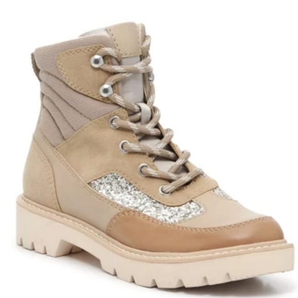 NEW Dolce Vita Pryor Bootie Size 9.5 - Picture 1 of 10